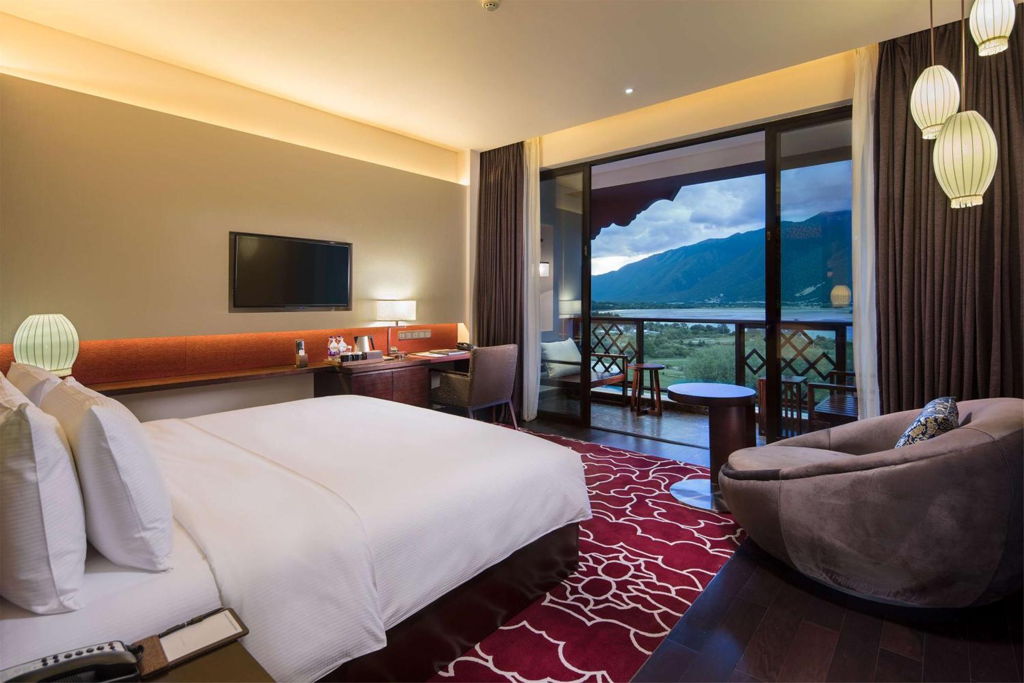 Hilton Linzhi Resort Nyingchi Bagian luar foto